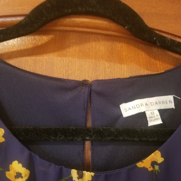 Sandra Darren short sleeve pleated midi floral dress size 12 - Picture 4 of 12